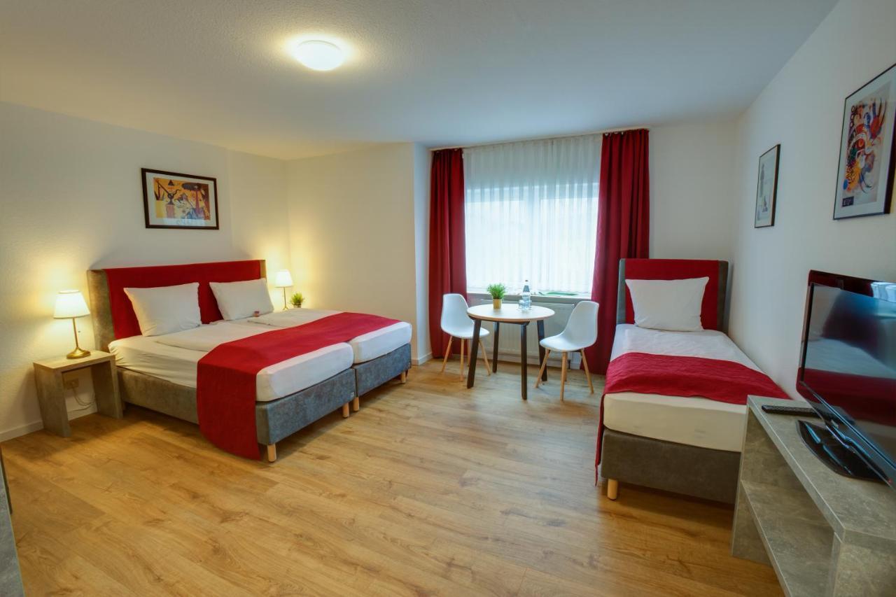 Hotel Leo Muehlhausen Экстерьер фото