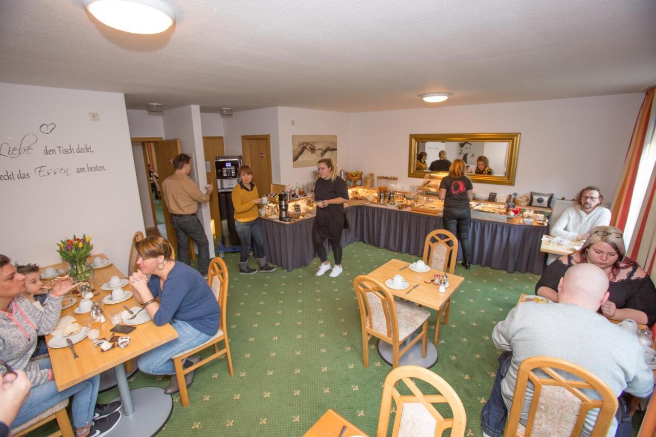 Hotel Leo Muehlhausen Экстерьер фото